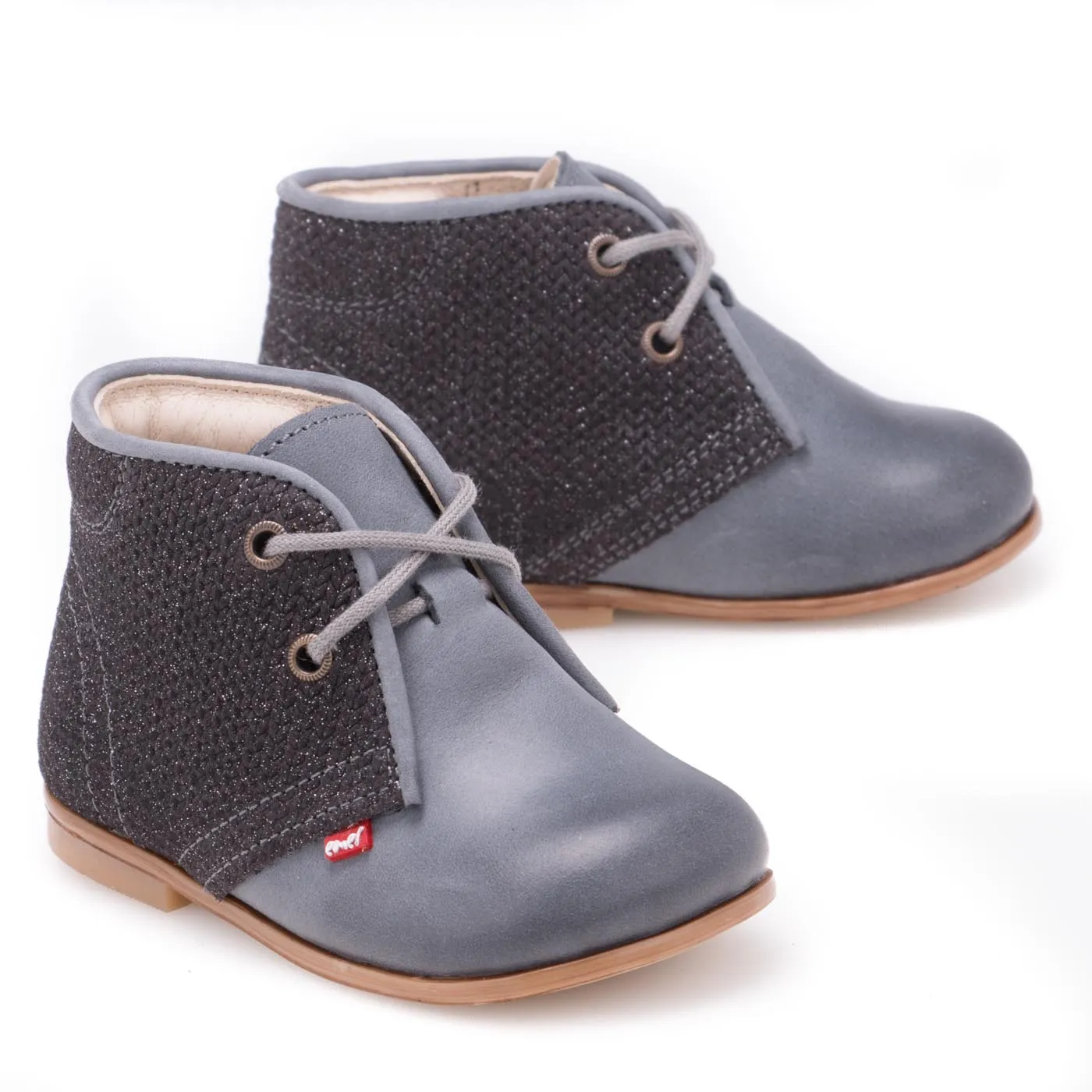 (2362-18) Emel first shoes