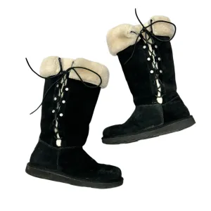 Boots Designer By Ugg In Black & Cream, Size: 8