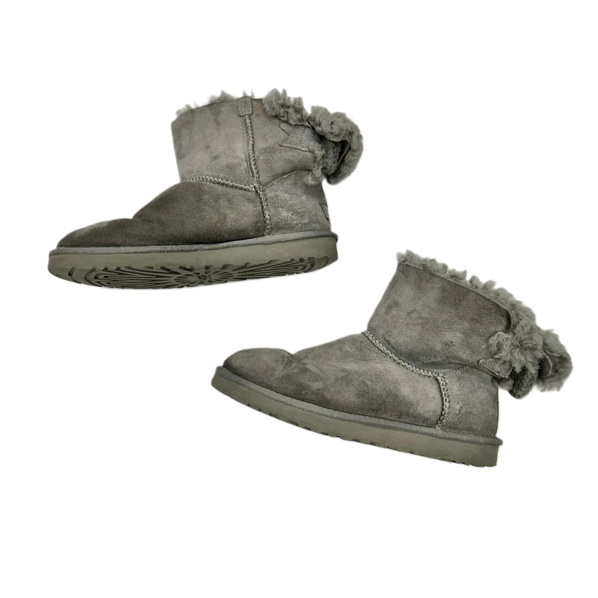 Boots Designer By Ugg In Grey, Size: 7