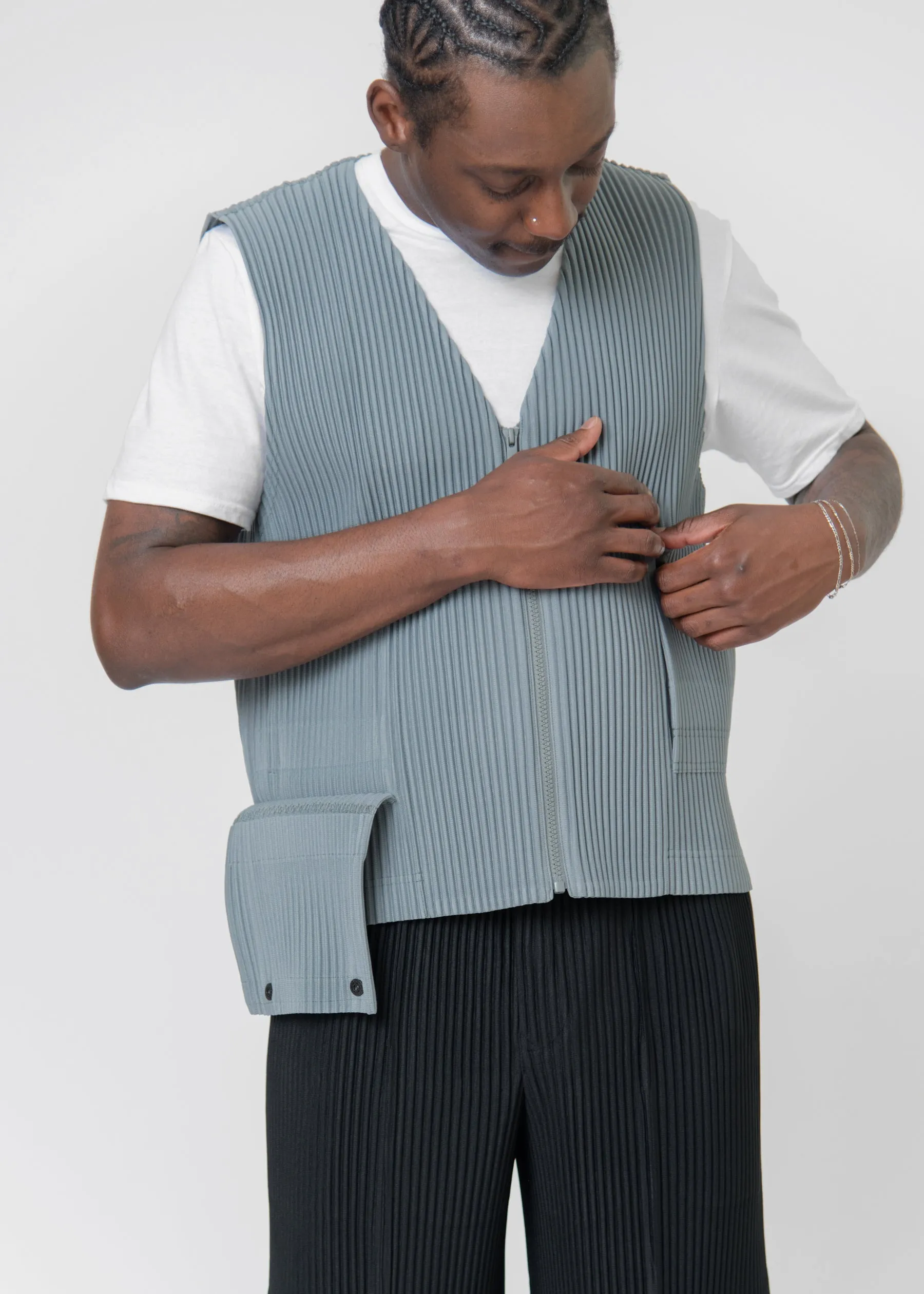 Flip Pleated Vest Moss Grey JE173-13