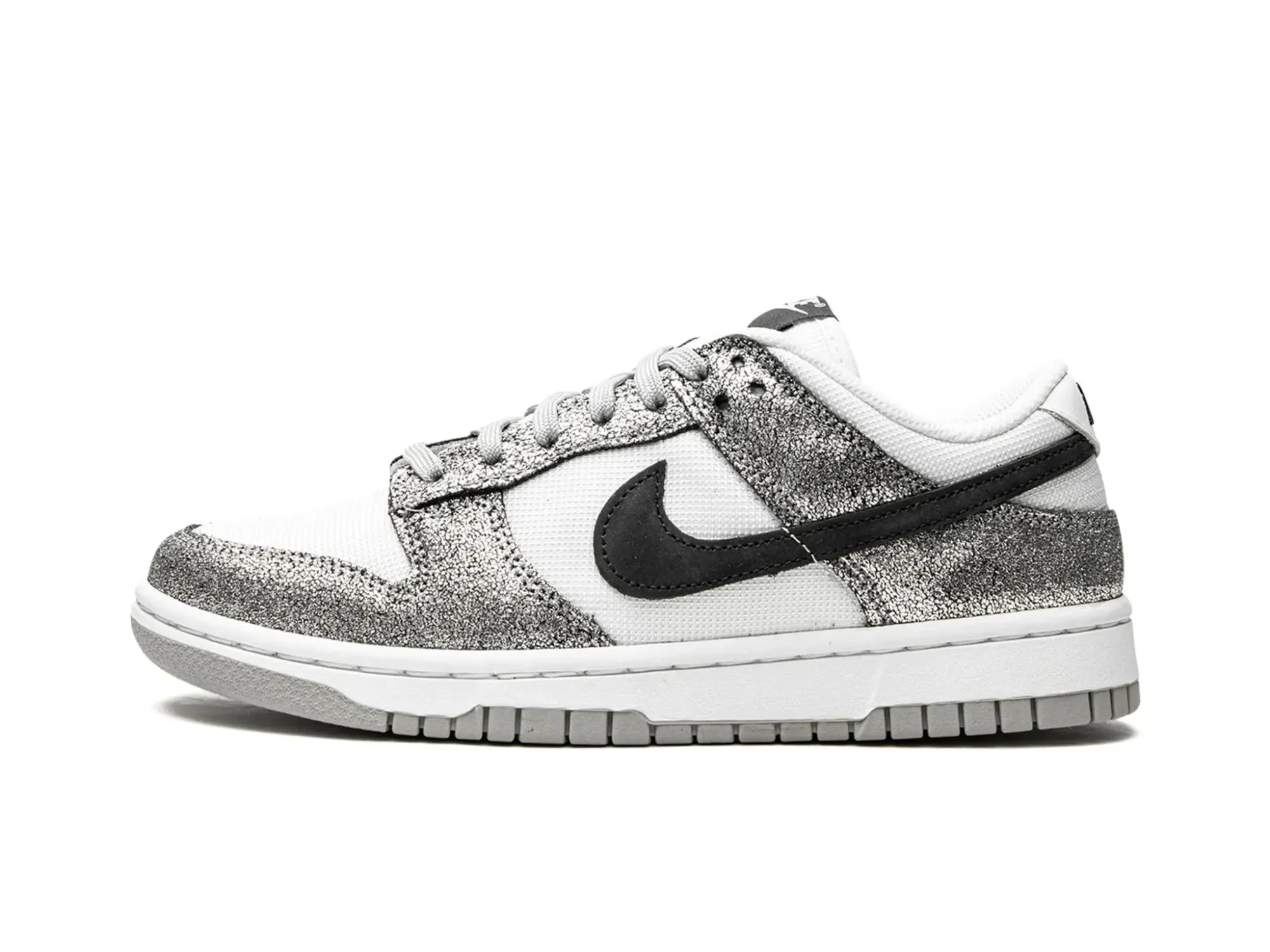 Nike Dunk Low "Golden Gals Metallic Silver"