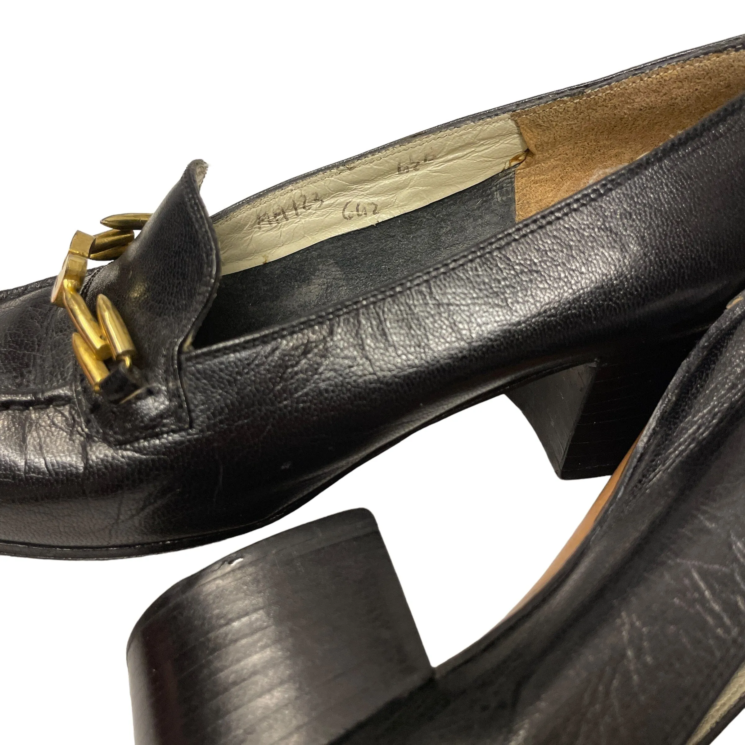 Vintage Ferragamo Leather Pumps in Black Made in Italy Size 5